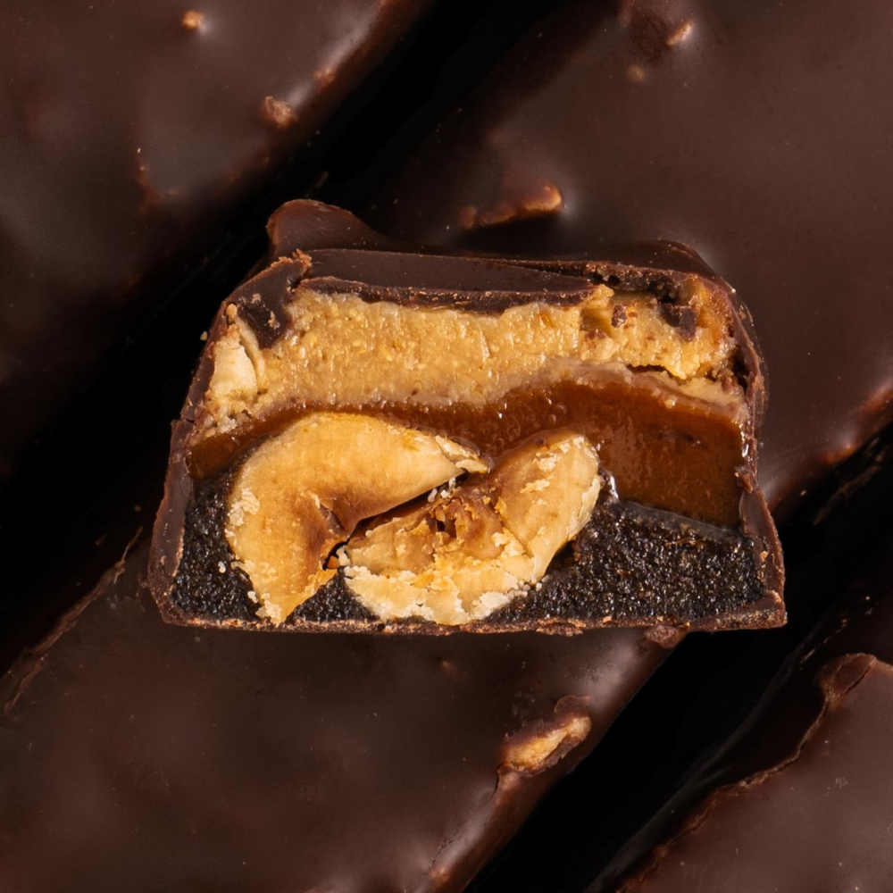 Батончик Guilty Pleasure Hazelnut + Caramel 